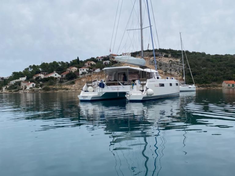 Yacht charter Primošten cheap Nautitech 40 Open 