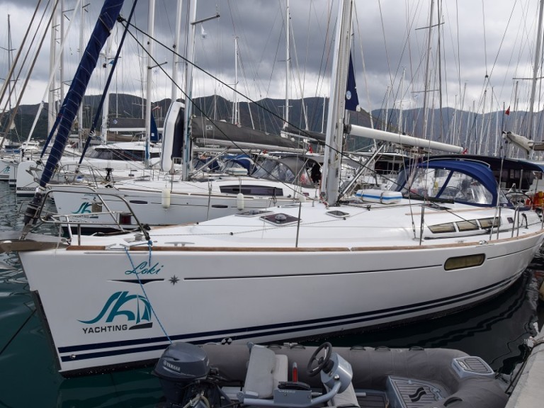 Yacht charter Marmaris cheap Sun Odyssey 44i