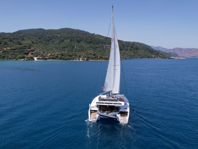 Catamaran rental with or without captain Fountaine Pajot Marmaris