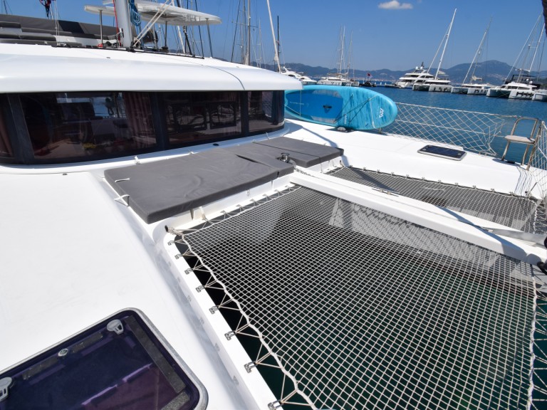 Rent a Lagoon Lagoon 42 Marmaris