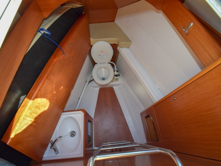 Sailboat rental in Marmaris - Bénéteau Cyclades 50.5