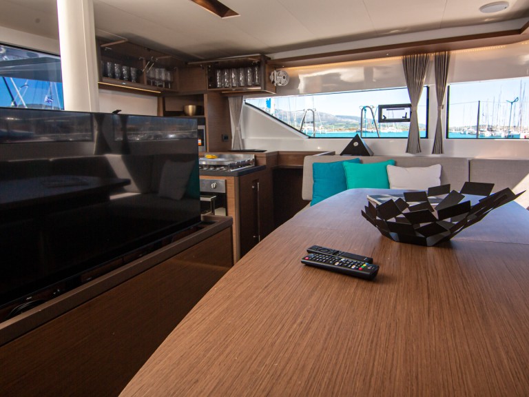 Catamaran rental with or without captain Lagoon Préveza