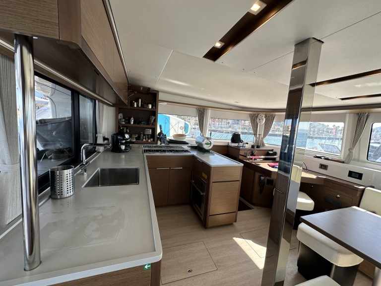 Catamaran rental with or without captain Lagoon Golfo Aranci