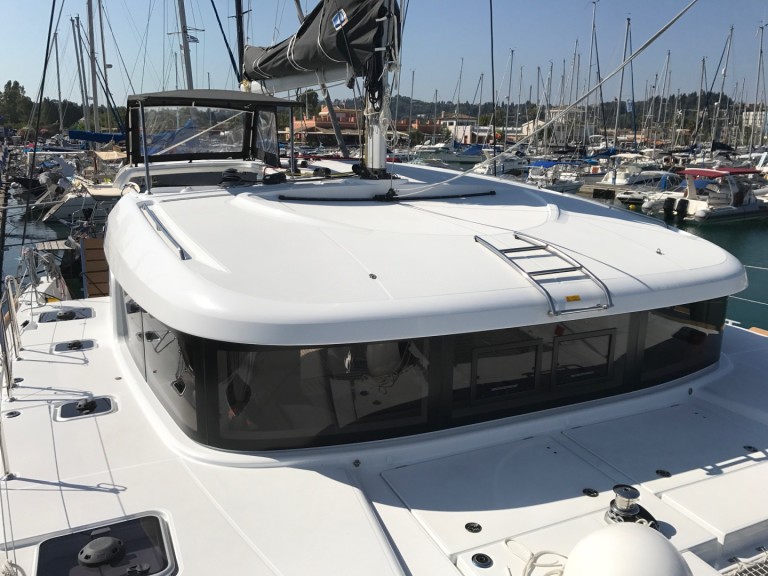 Boat rental Lagoon Lagoon 39 in Préveza on Samboat