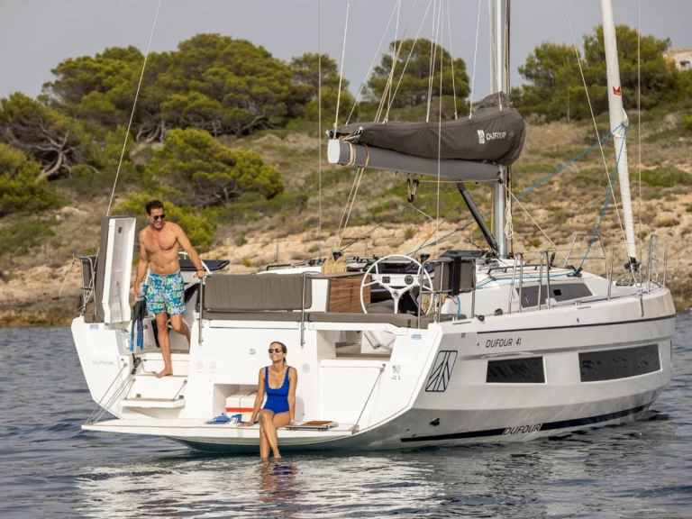 Sailboat rental in Palma de Mallorca - Dufour Dufour 41
