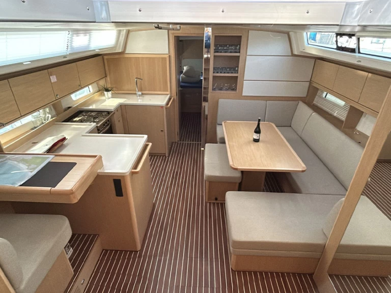 Sailboat rental in Palma de Mallorca - Bavaria Bavaria C46