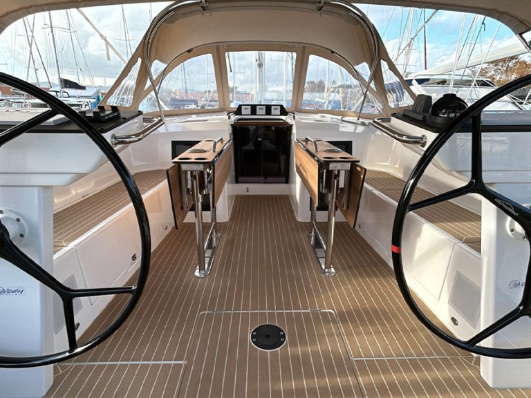 Boat rental Bavaria Bavaria C46 in Palma de Mallorca on Samboat