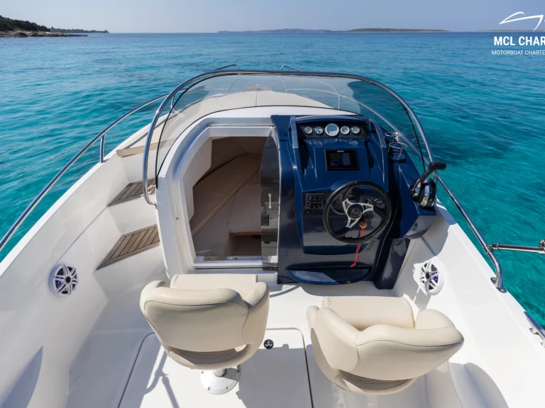 Boat rental Galia Galia 635 Sundeck in Mali Lošinj on Samboat