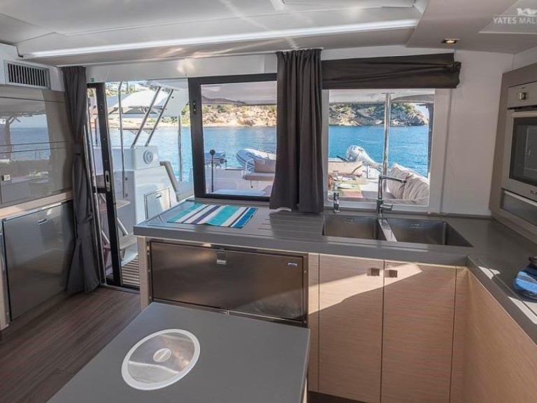 Catamaran rental with or without captain Fountaine Pajot Palma de Mallorca
