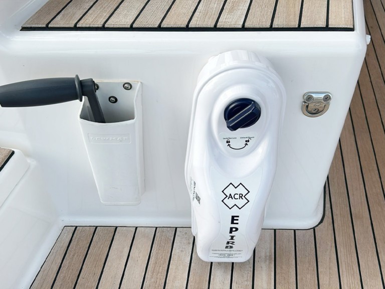 Bareboat Rental Sailboat Dufour with a boat licence