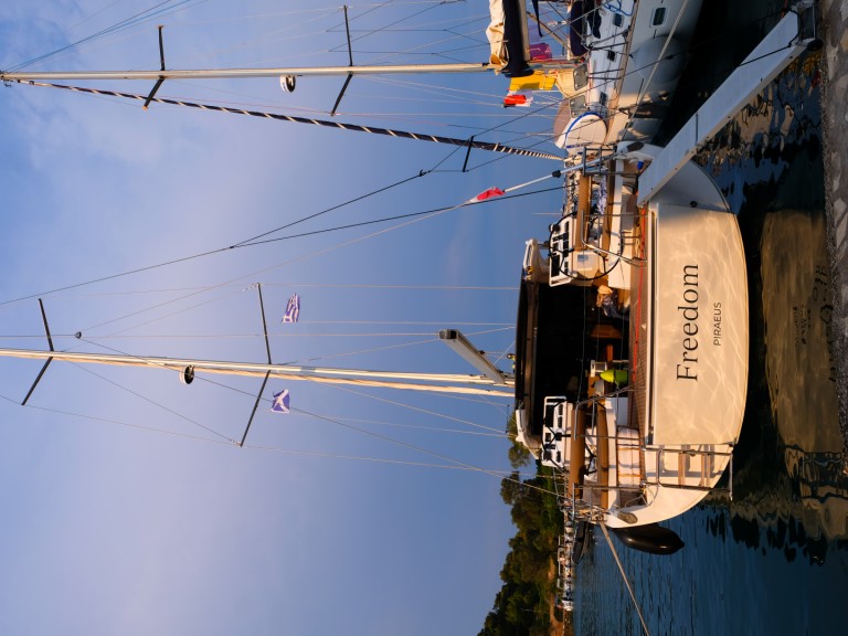 Sailboat rental with or without captain Moody Gouvia