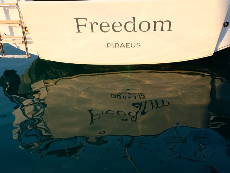 Bareboat Rental Sailboat Moody with a boat licence