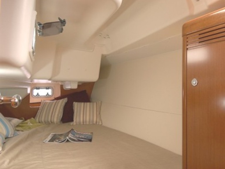 Sailboat rental with or without captain Bénéteau Altefähr