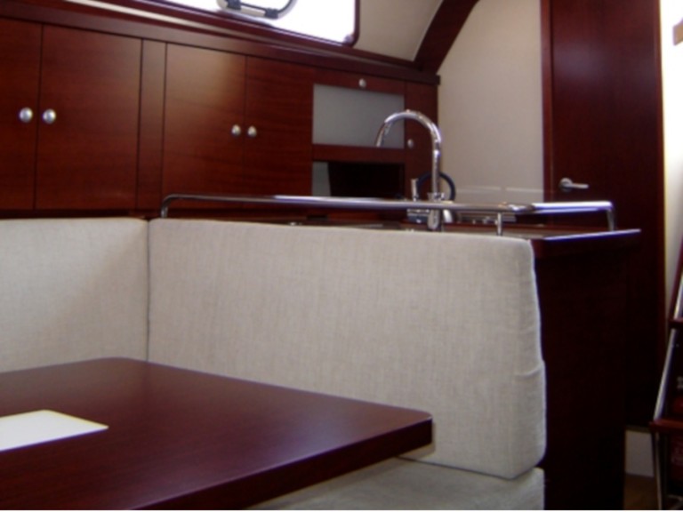 Bareboat Rental Sailboat Hanse with a boat licence