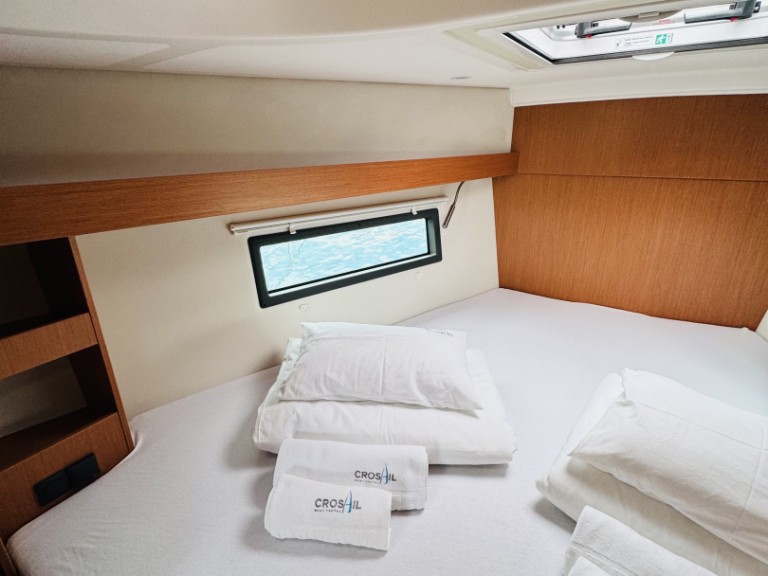 Yacht charter Novi Vinodolski cheap Bavaria C38