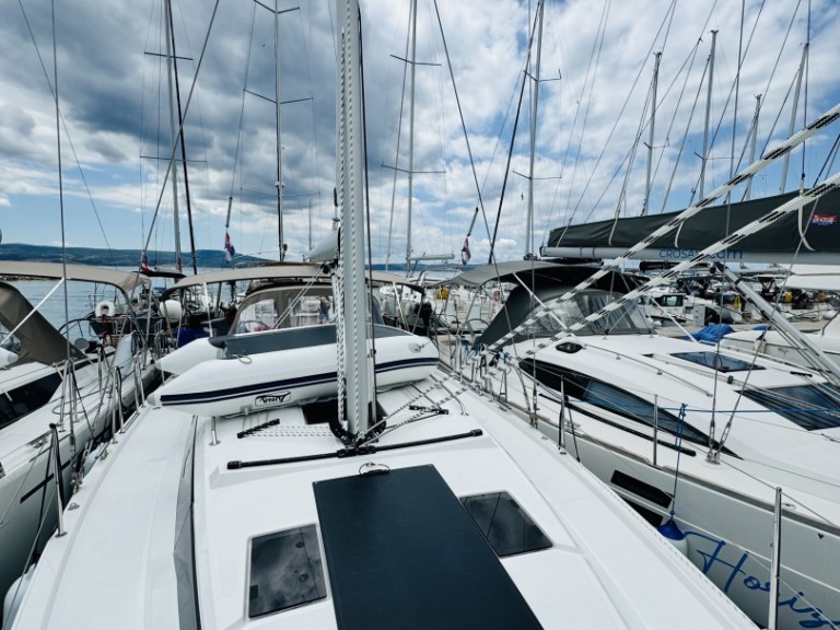 Sailboat for rent Novi Vinodolski at the best price