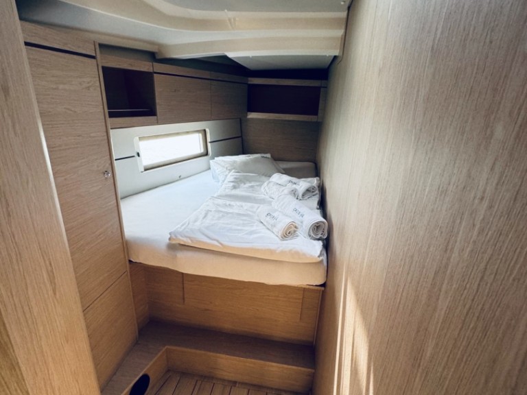 Yacht charter Novi Vinodolski cheap Oceanis 46.1