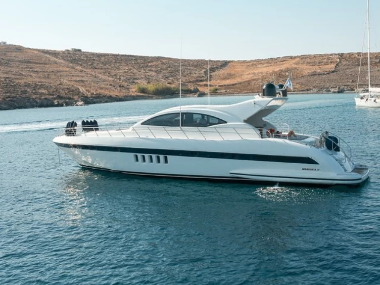  Mangusta 72 in Órmos Bay on SamBoat