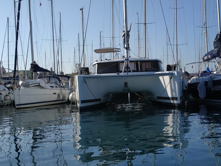 Yacht charter Procida cheap Lucia 40