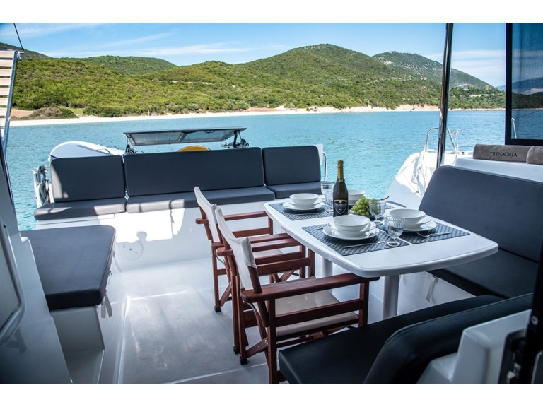 Catamaran for rent Préveza at the best price