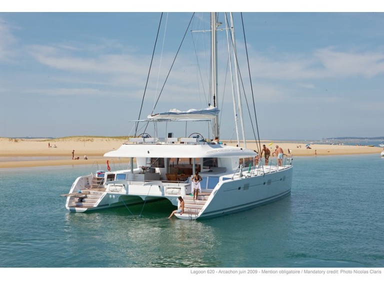 Yacht charter San Vito Lo Capo cheap Lagoon 620