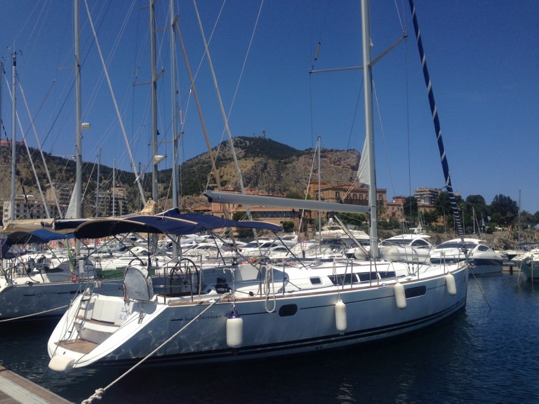 Sailboat rental with or without captain Jeanneau Palermo