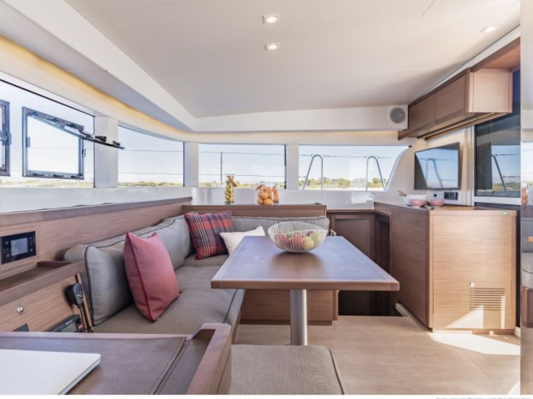 Catamaran for rent La Spezia at the best price