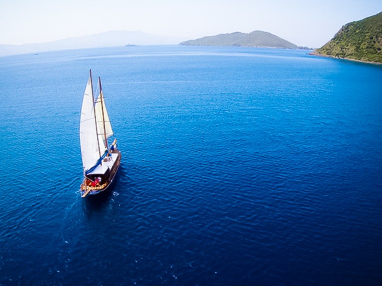 Bareboat Rental Sailboat  with a boat licence