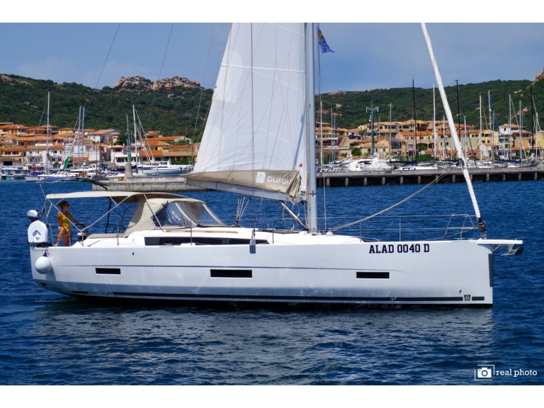 Dufour Dufour 430 charter bareboat or captained in  Cannigione