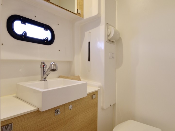 Catamaran for rent Castellammare di Stabia at the best price