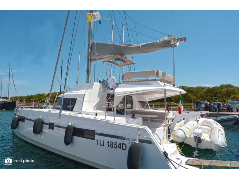 Bareboat Rental Catamaran Nautitech with a boat licence