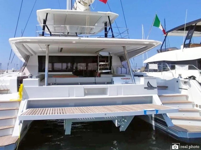 Catamaran for rent Castellammare di Stabia at the best price