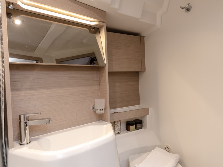 Bénéteau Oceanis 51.1 charter bareboat or captained in  Cannigione