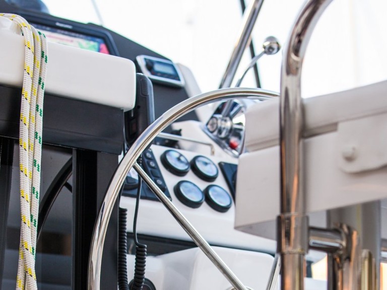Catamaran rental in Eden Island - Leopard Leopard 45