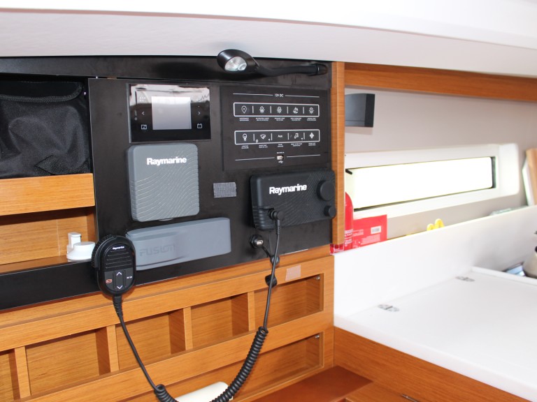 Jeanneau Sun Odyssey 440 charter bareboat or captained in  Ao Po