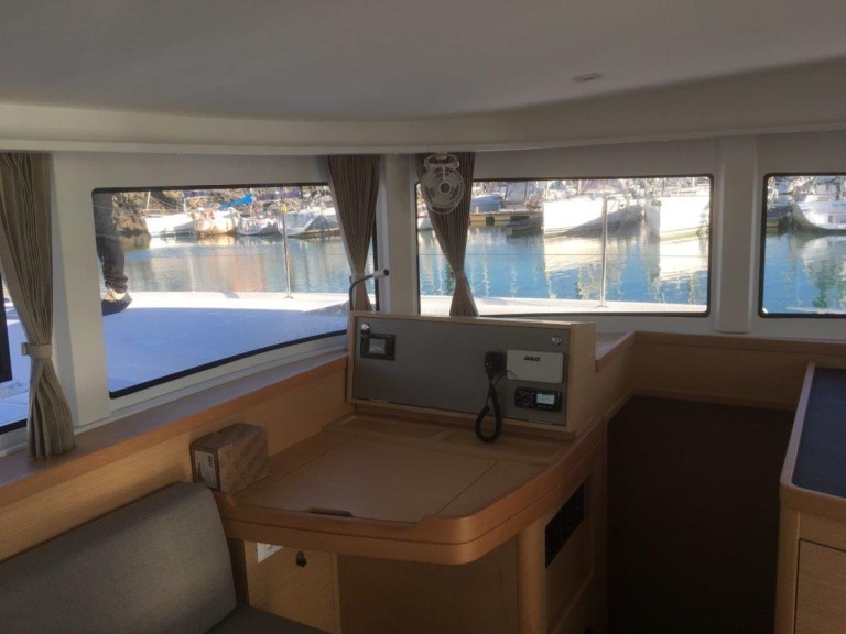 Rent a Lagoon Lagoon 42 Le Marin