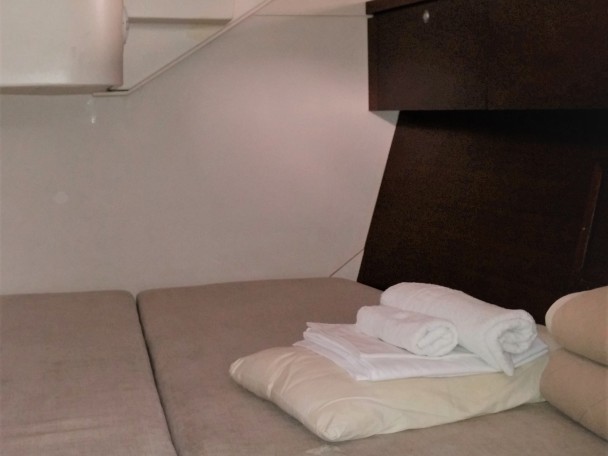 Yacht charter Syra cheap Hanse 540 E