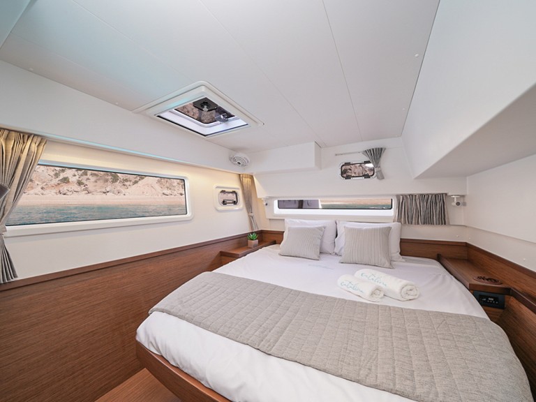 Lagoon Lagoon 42 charter bareboat or captained in  Préveza