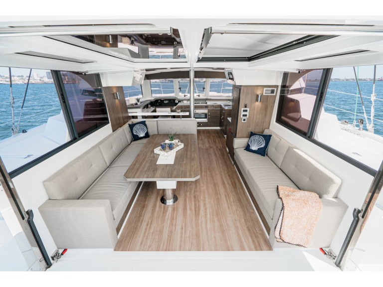 Boat rental Bali Catamarans Bali Catspace Voile in Hyères on Samboat