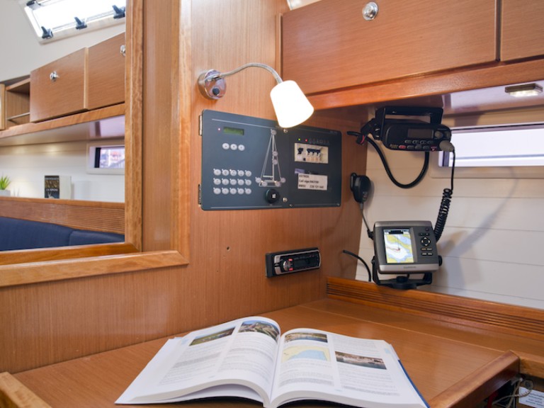 Bavaria Bavaria 41 Cruiser charter bareboat or captained in  Šibenik