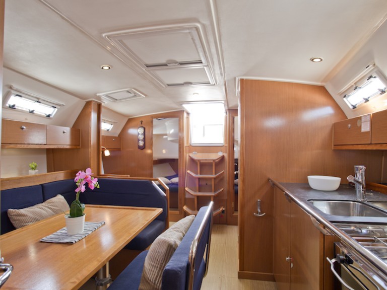 Bavaria Bavaria 41 Cruiser in Šibenik on SamBoat