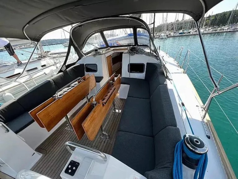 Sailboat rental in Šibenik - Elan Impression 45.1