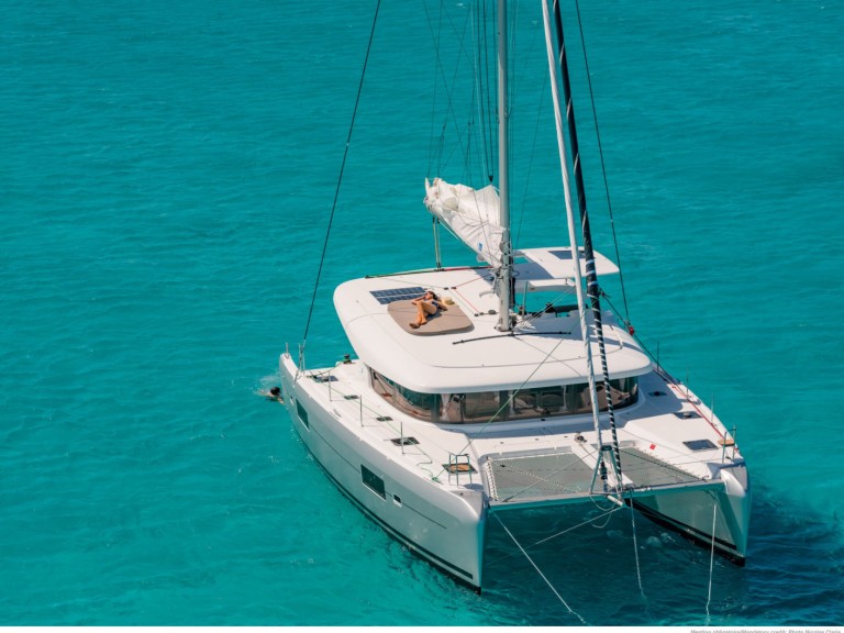 Catamaran rental with or without captain Lagoon La Spezia
