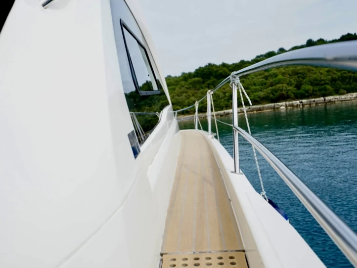Yacht charter Sukošan cheap Bavaria Sport 44 HT