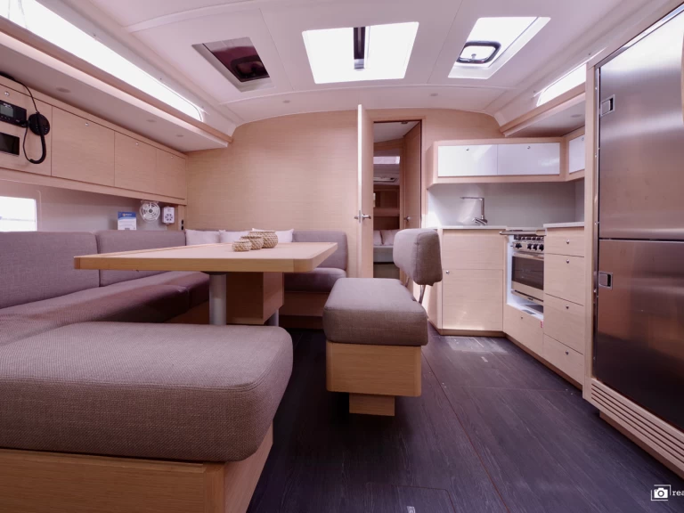 Sailboat rental with or without captain Dufour Furnari