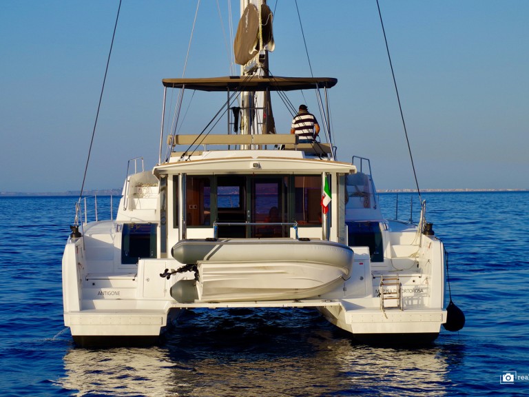 Boat rental Bali Bali 4.8 in Furnari on Samboat