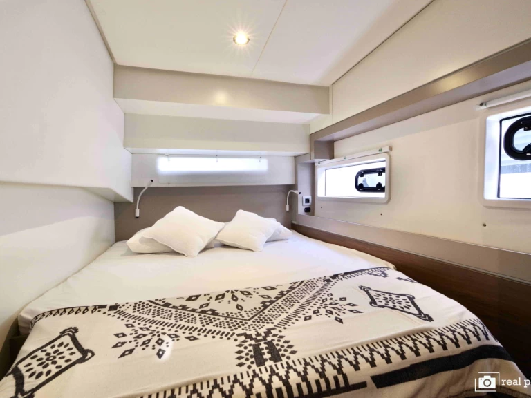 Boat rental Bali Bali 4.2 in Castellammare di Stabia on Samboat