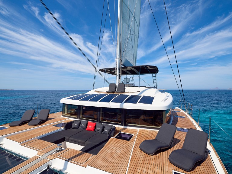 Lagoon Lagoon 52 in Sant Antoni de Portmany on SamBoat