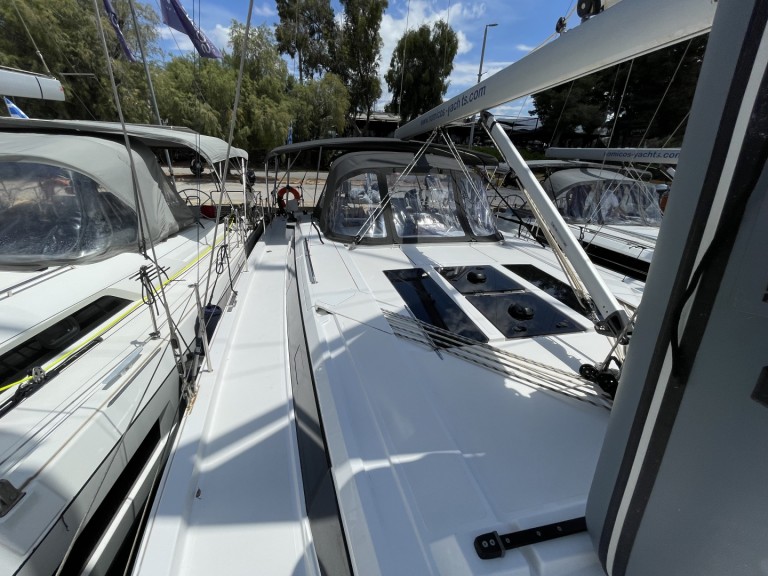 Bavaria Bavaria C46 charter bareboat or captained in  Alimos