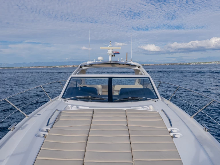 Rent a Sunseeker Portofino 48 Marina Zadar